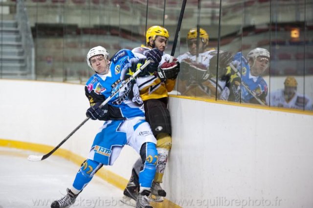 Photo hockey reportage Sous le signe du 3