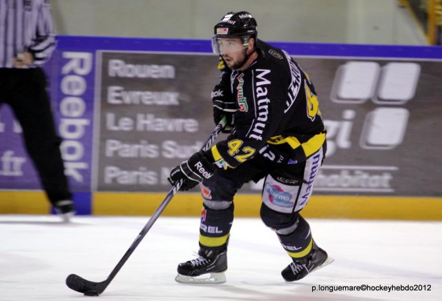 Photo hockey match Rouen - Grenoble  le 27/03/2012