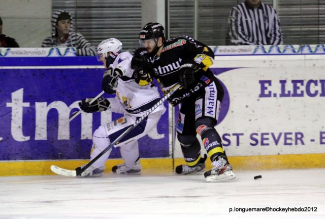 Photo hockey match Rouen - Grenoble  le 27/03/2012