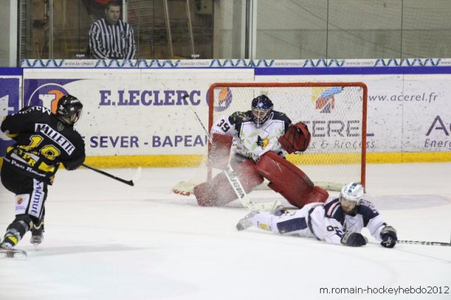 Photo hockey match Rouen - Grenoble  le 27/03/2012