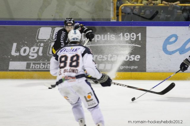 Photo hockey match Rouen - Grenoble  le 27/03/2012