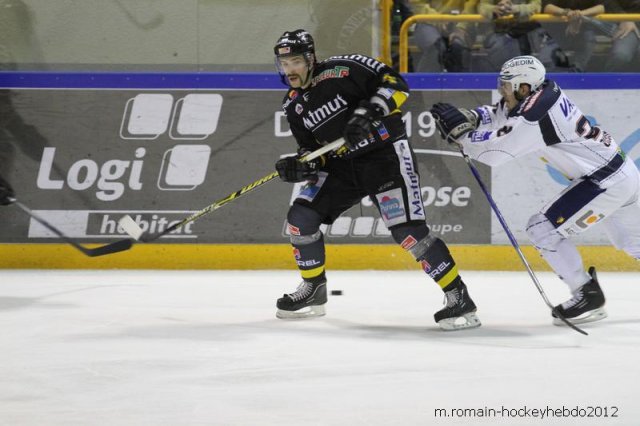Photo hockey match Rouen - Grenoble  le 27/03/2012