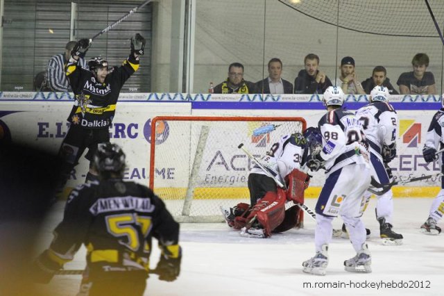 Photo hockey match Rouen - Grenoble  le 27/03/2012
