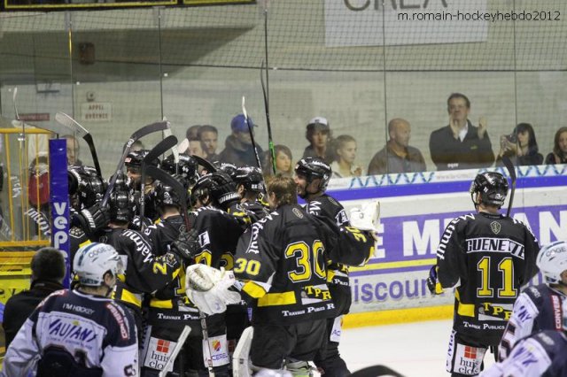 Photo hockey match Rouen - Grenoble  le 27/03/2012