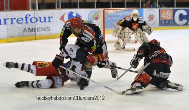 Photo hockey reportage U18 elite :  Amiens Champion ! 