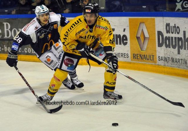 Photo hockey match Grenoble  - Rouen le 30/03/2012