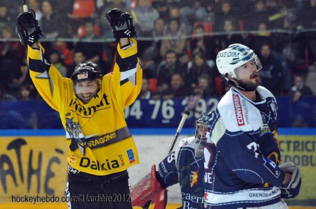 Photo hockey match Grenoble  - Rouen le 07/04/2012