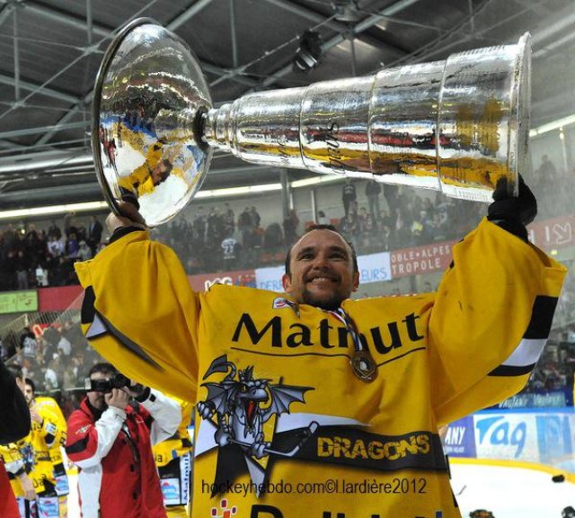 Photo hockey match Grenoble  - Rouen le 07/04/2012