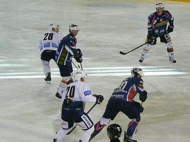 Photo hockey reportage Amical : Epinal - Chaux de Fonds