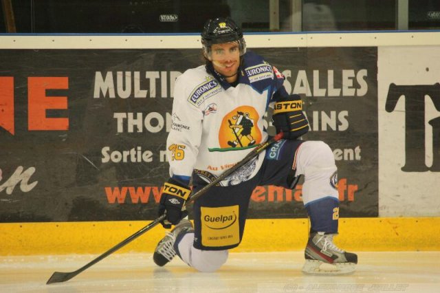 Photo hockey match Morzine-Avoriaz - Chamonix  le 12/09/2012