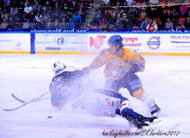 Photo hockey match Grenoble  - Dijon  le 22/09/2012