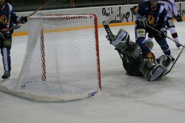 Photo hockey match Mont-Blanc - Briançon  le 01/11/2008