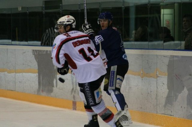 Photo hockey match Mont-Blanc - Briançon  le 01/11/2008