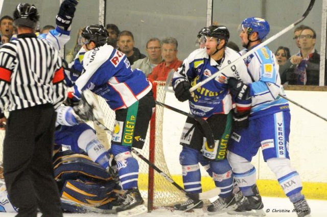 Photo hockey match Caen  - Villard-de-Lans le 22/09/2012