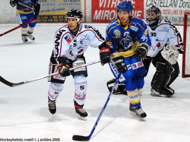 Photo hockey match Villard-de-Lans - Angers  le 01/11/2008