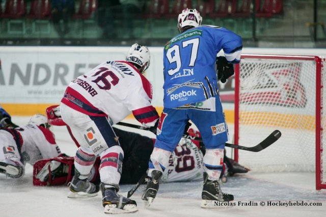 Photo hockey match Gap  - Grenoble  le 25/09/2012