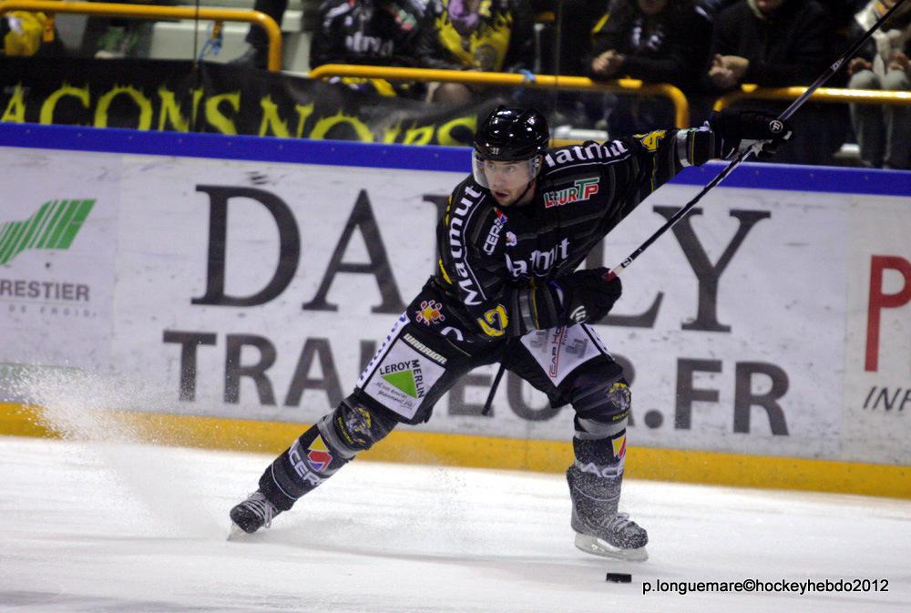 Rouen 10 - 1 Neuilly/Marne