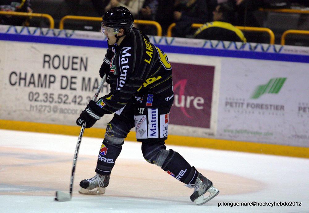 Rouen 10 - 1 Neuilly/Marne