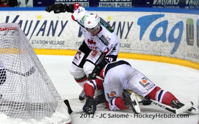 Photo hockey match Grenoble  - Briançon  le 02/10/2012