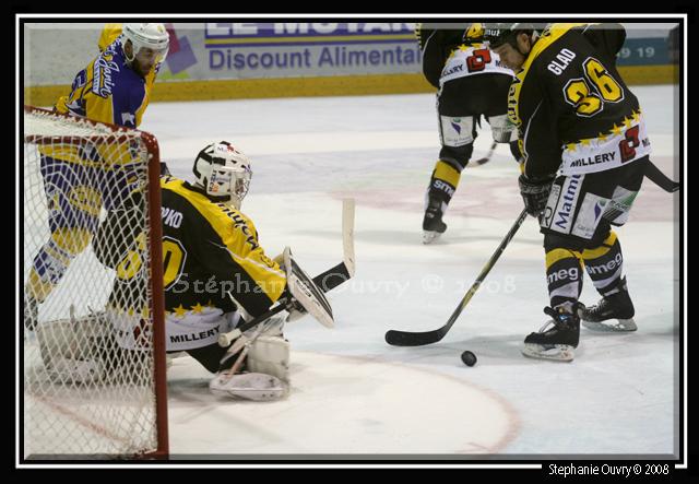 Rouen 9 - 3 Chamonix 
