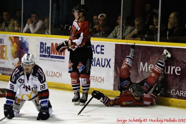 Photo hockey match Mulhouse - Grenoble  le 06/10/2012