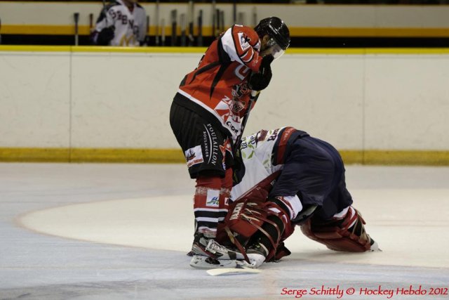 Photo hockey match Mulhouse - Grenoble  le 06/10/2012