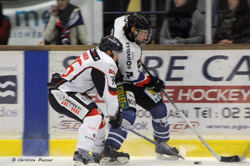 Caen  2 - 6 Angers 