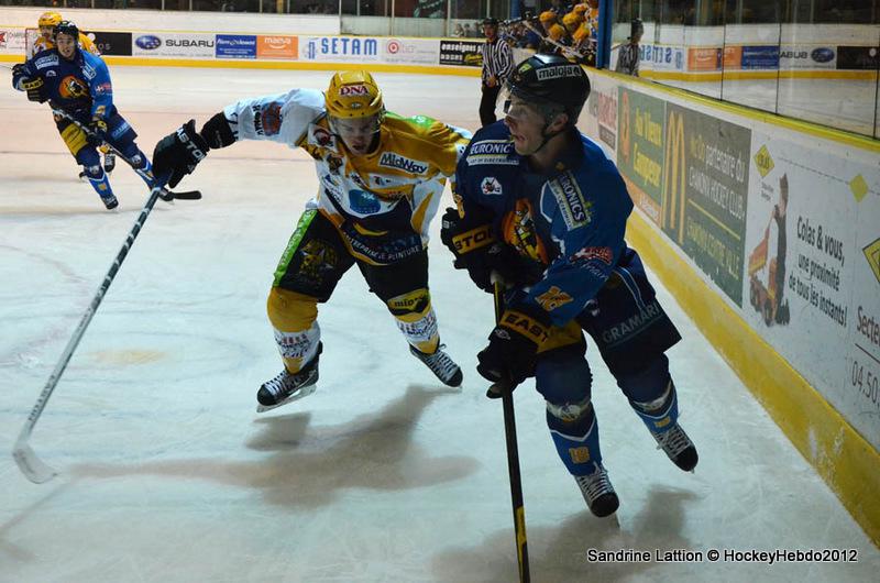 Chamonix  8 - 0 Strasbourg 