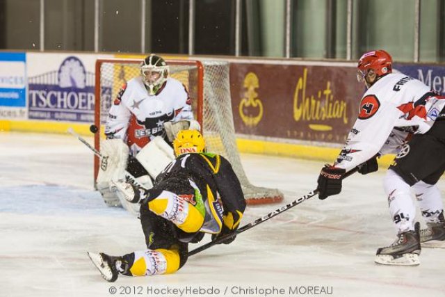 Photo hockey match Strasbourg  - Neuilly/Marne le 23/10/2012