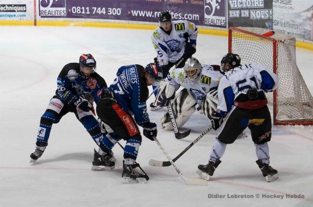 Photo hockey match Nantes - Compiègne le 27/10/2012