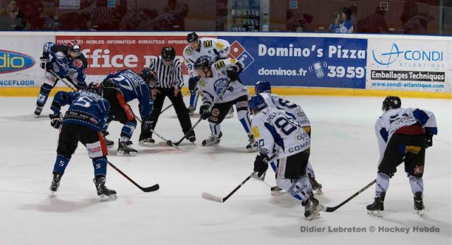 Photo hockey match Nantes - Compiègne le 27/10/2012