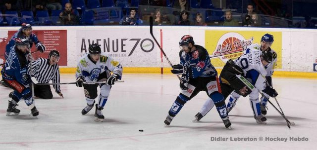 Photo hockey match Nantes - Compiègne le 27/10/2012