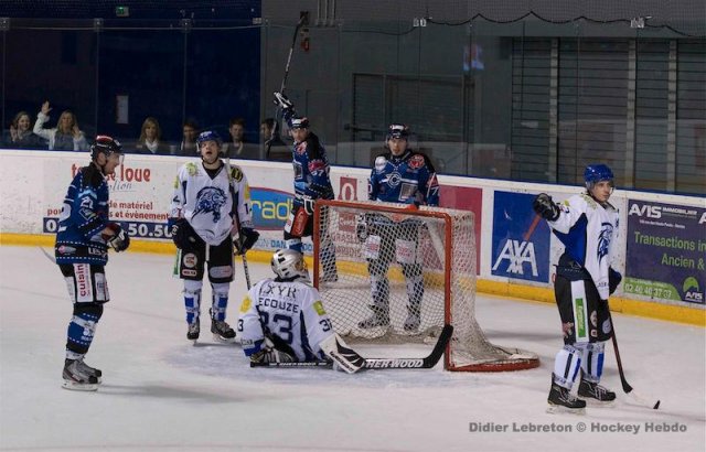 Photo hockey match Nantes - Compiègne le 27/10/2012