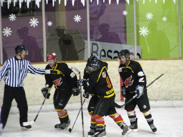 Photo hockey match Besançon - Châlons-en-Champagne le 03/11/2012