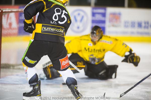 Strasbourg  5 - 3 Rouen