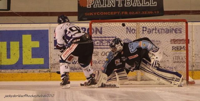 Photo hockey match Tours  - Nantes le 03/11/2012