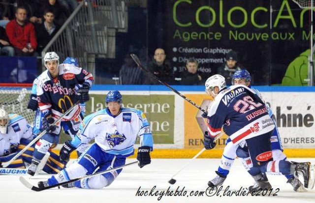Photo hockey match Grenoble  - Villard-de-Lans le 16/11/2012