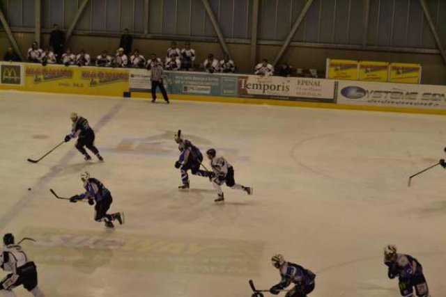 Photo hockey match Epinal  - Angers  le 16/11/2012