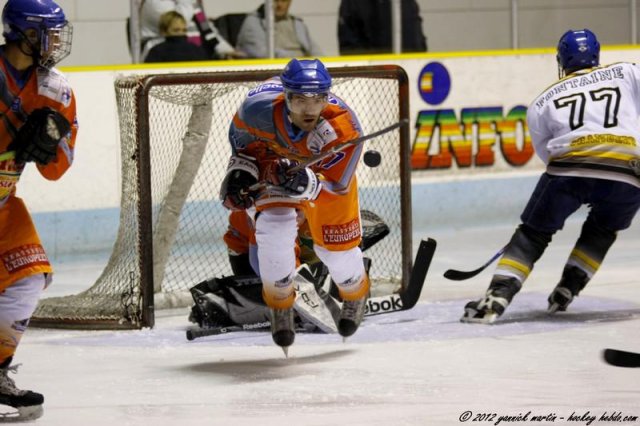 Photo hockey match Clermont-Ferrand II - Chambéry II le 17/11/2012