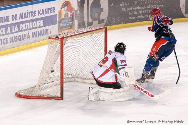 Photo hockey match Lyon - Courbevoie  le 17/11/2012