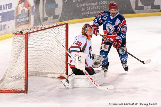 Photo hockey match Lyon - Courbevoie  le 17/11/2012