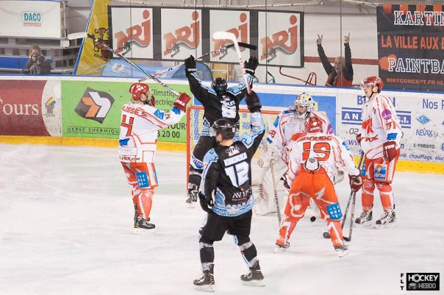 Photo hockey match Tours  - Valence le 17/11/2012