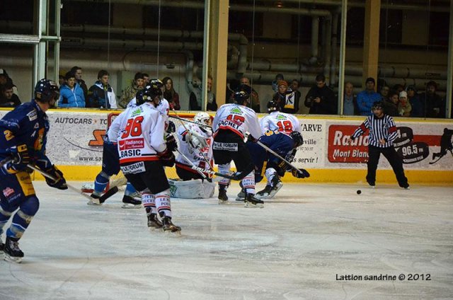 Photo hockey match Chamonix  - Amiens  le 18/11/2012