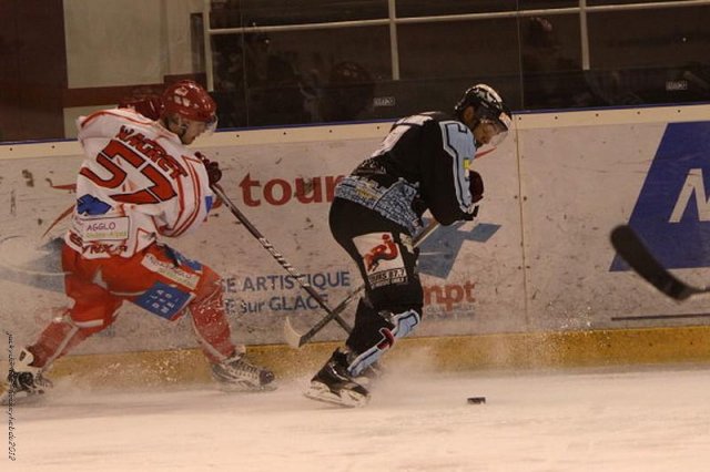 Photo hockey match Tours  - Valence le 17/11/2012