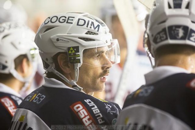 Photo hockey match Strasbourg  - Grenoble  le 18/11/2012