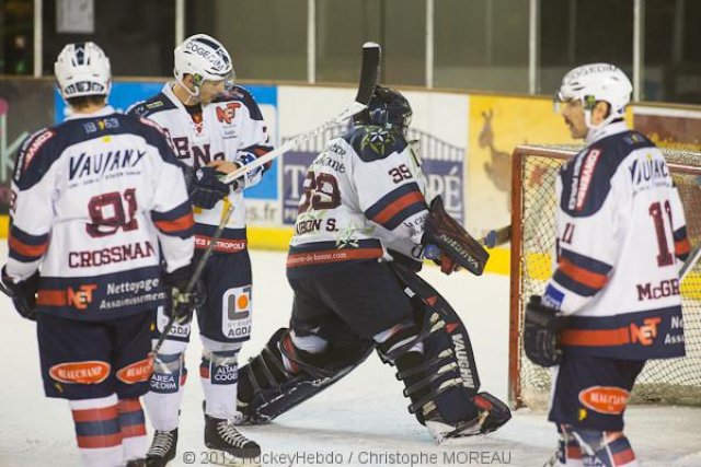 Photo hockey match Strasbourg  - Grenoble  le 18/11/2012