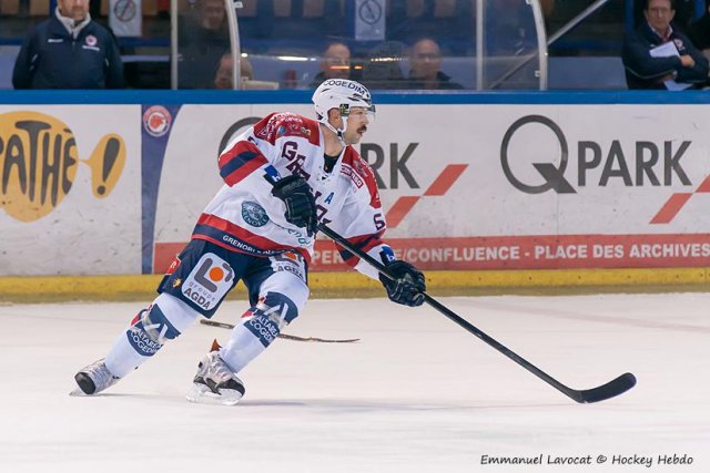 Photo hockey match Lyon - Grenoble  le 20/11/2012