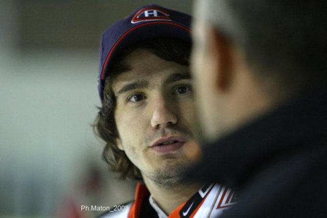 Photo hockey reportage Clermont fait de la résistance