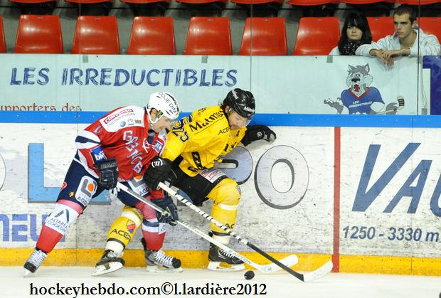 Grenoble  1 - 2 Rouen