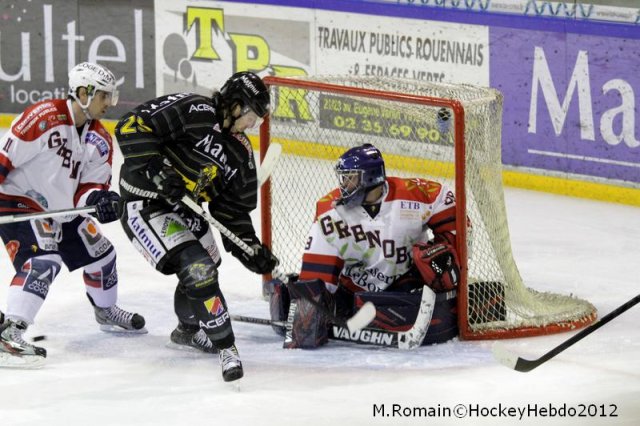 Photo hockey match Rouen - Grenoble  le 04/12/2012
